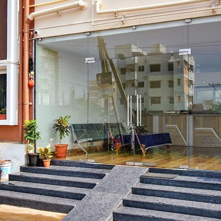 Oyo Home Msr Guest Inn Homestay نيلور المظهر الخارجي الصورة