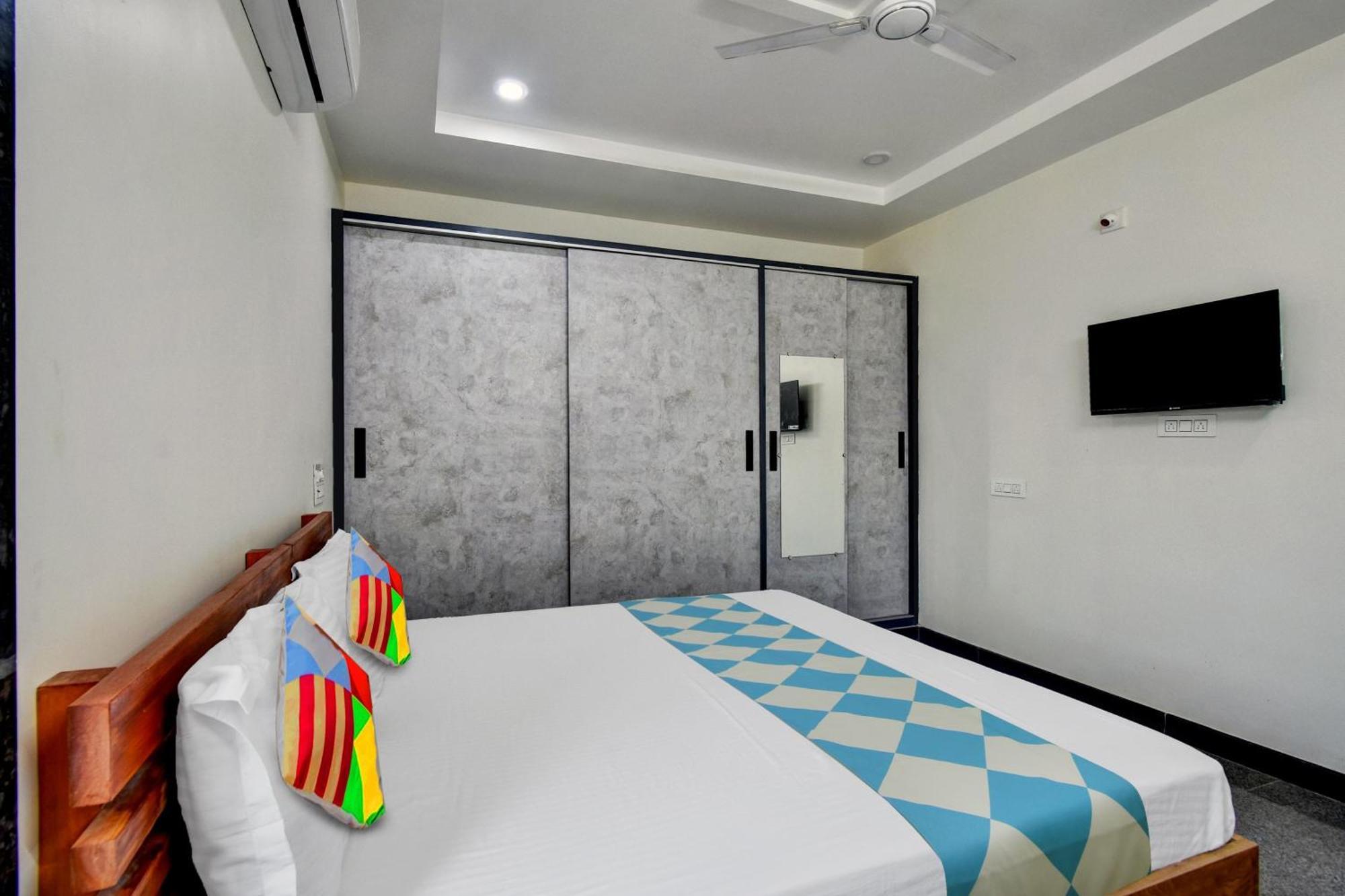 Oyo Home Msr Guest Inn Homestay نيلور المظهر الخارجي الصورة
