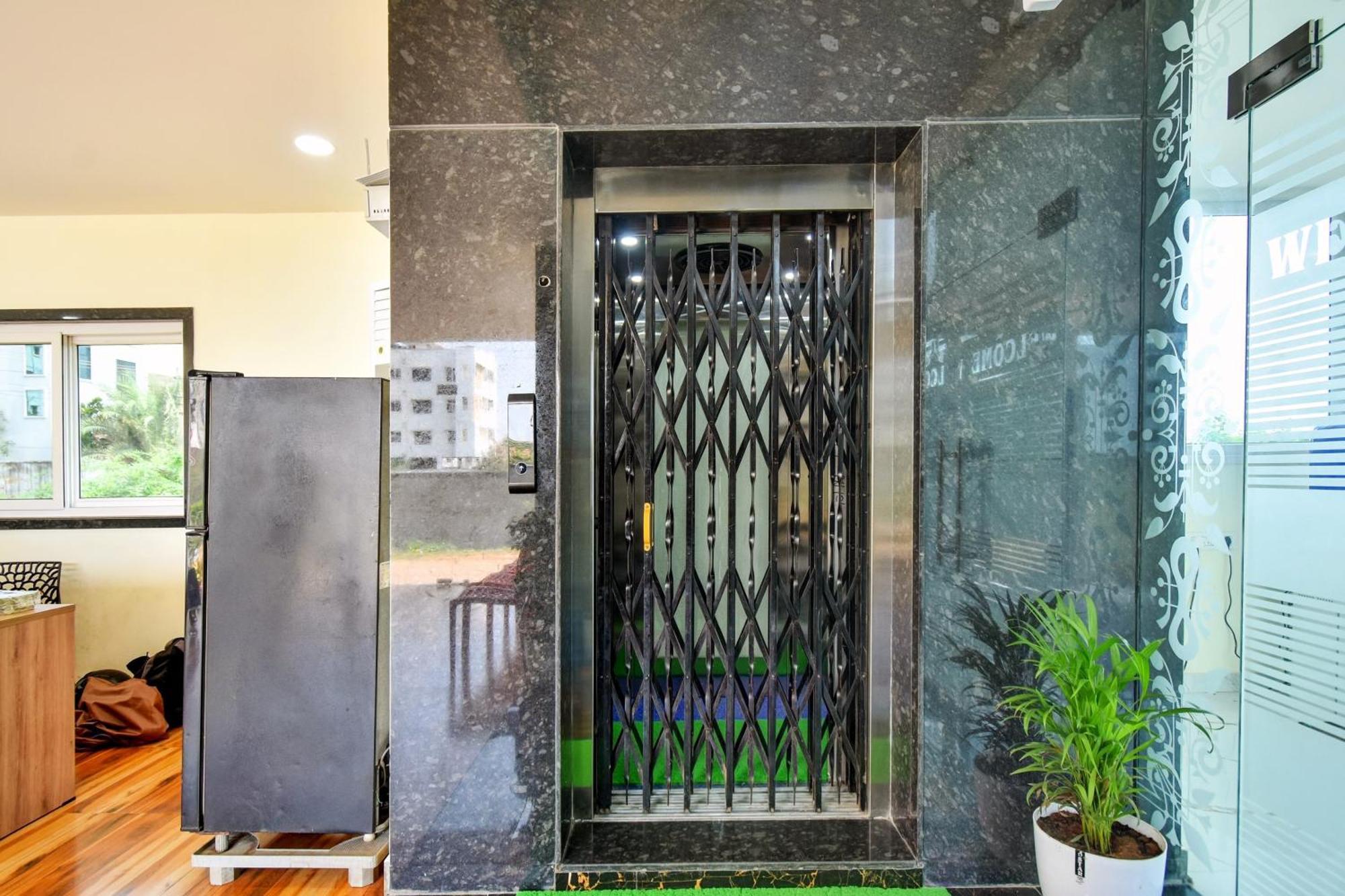 Oyo Home Msr Guest Inn Homestay نيلور المظهر الخارجي الصورة